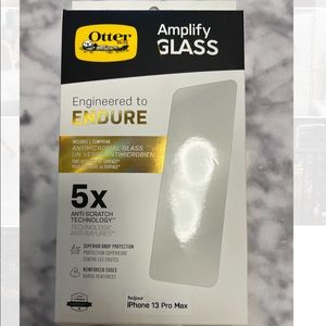 Otterbox iPhone 13 Pro Max screen protector